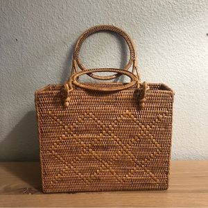 Rattan purse